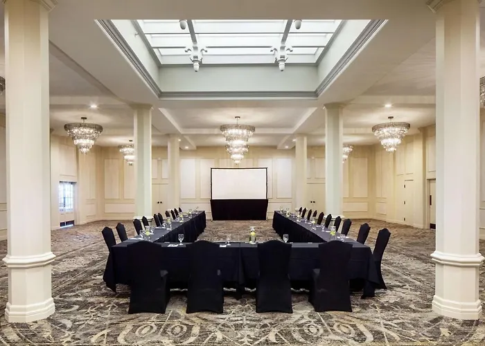 The Elms Hotel & Spa, A Destination By Hyatt Hotel