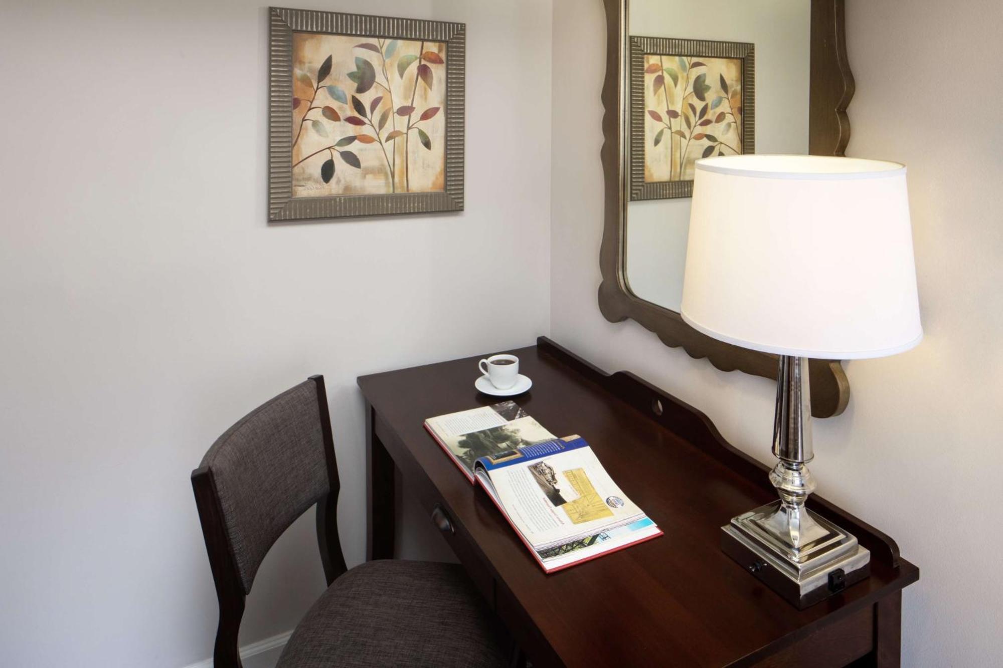 The Elms & Spa, A Destination By Hyatt Resort 3*